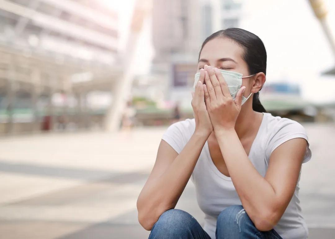 戴上口罩却发现自己口臭老中医推荐最强治口臭秘方让你保持口气清香